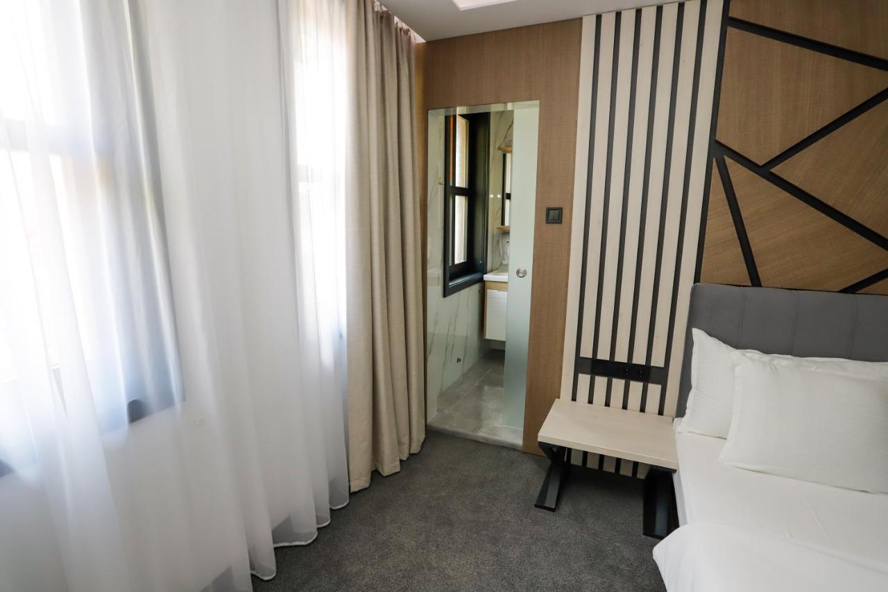 格拉瓦塔斯基汉旅馆酒店 外观 照片